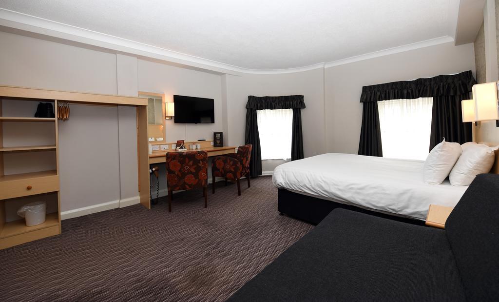 Wynnstay Arms, Wrexham By Marston'S Inns Eksteriør billede