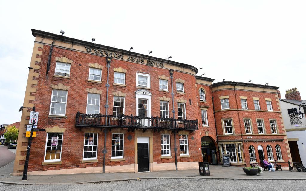 Wynnstay Arms, Wrexham By Marston'S Inns Eksteriør billede